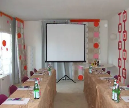 3.14 Hotel Cannes