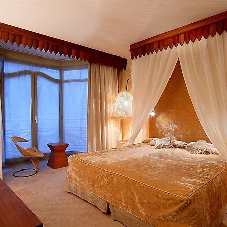 3.14 Hotel Cannes